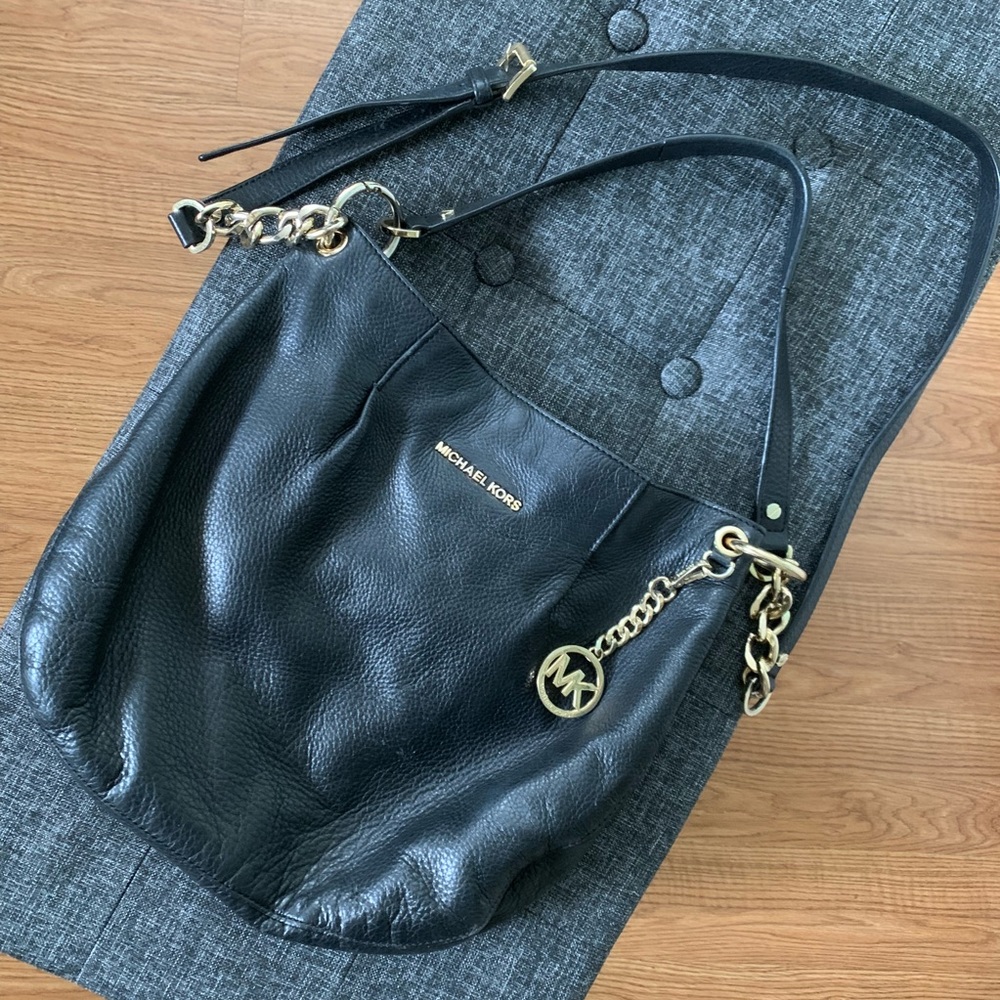 Authentic Michael Kors Crossbody
